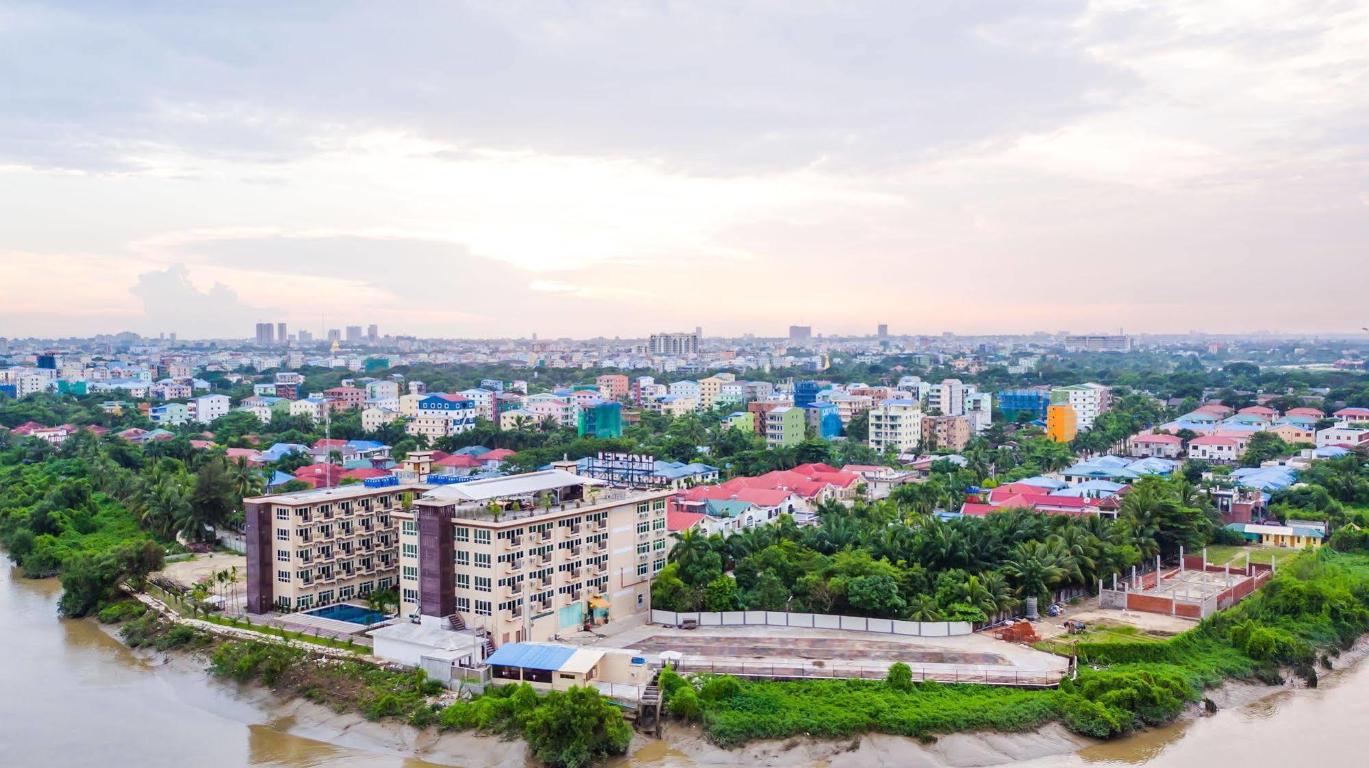 Hotel Sincere Smile Yangon Eksteriør bilde