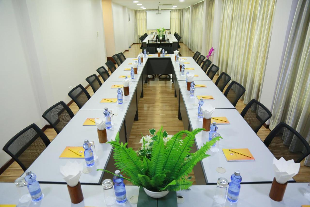 Hotel Sincere Smile Yangon Eksteriør bilde